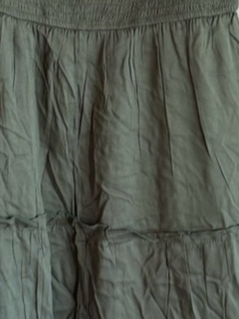 Jim & Nora Olive Green Smocked Tiered Midi Dress Large Viscose Sleeveless
